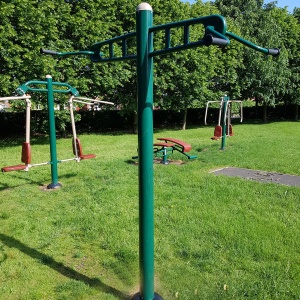 Outdoor Gym Double Pull-Up