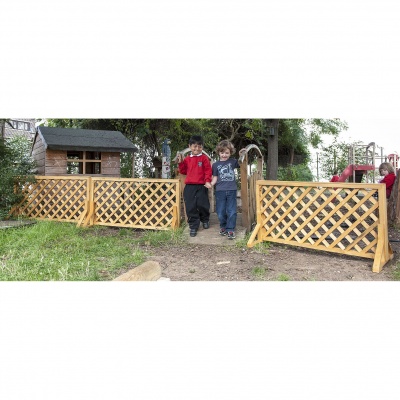 Small Beefy Outdoor Space Divider (Pack of 3)