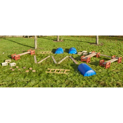 Children's Loose Parts Obstacle Course