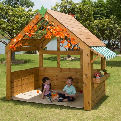 Children's Outdoor Playhouse