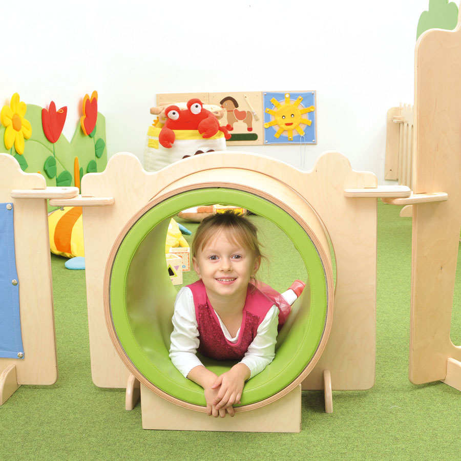 ''Kindergarten Corner'' Tunnel