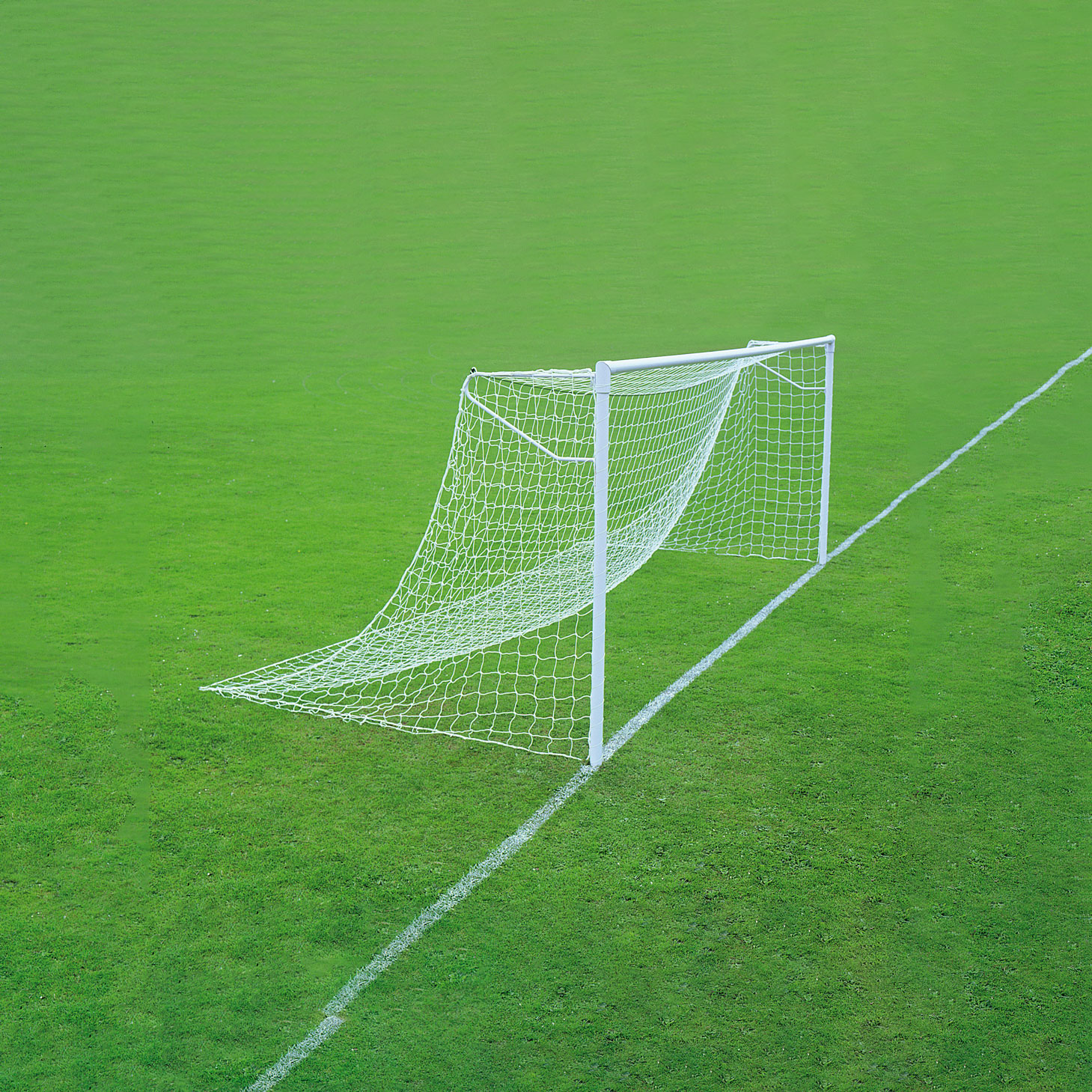 How Large Is A Football Goal vrogue.co