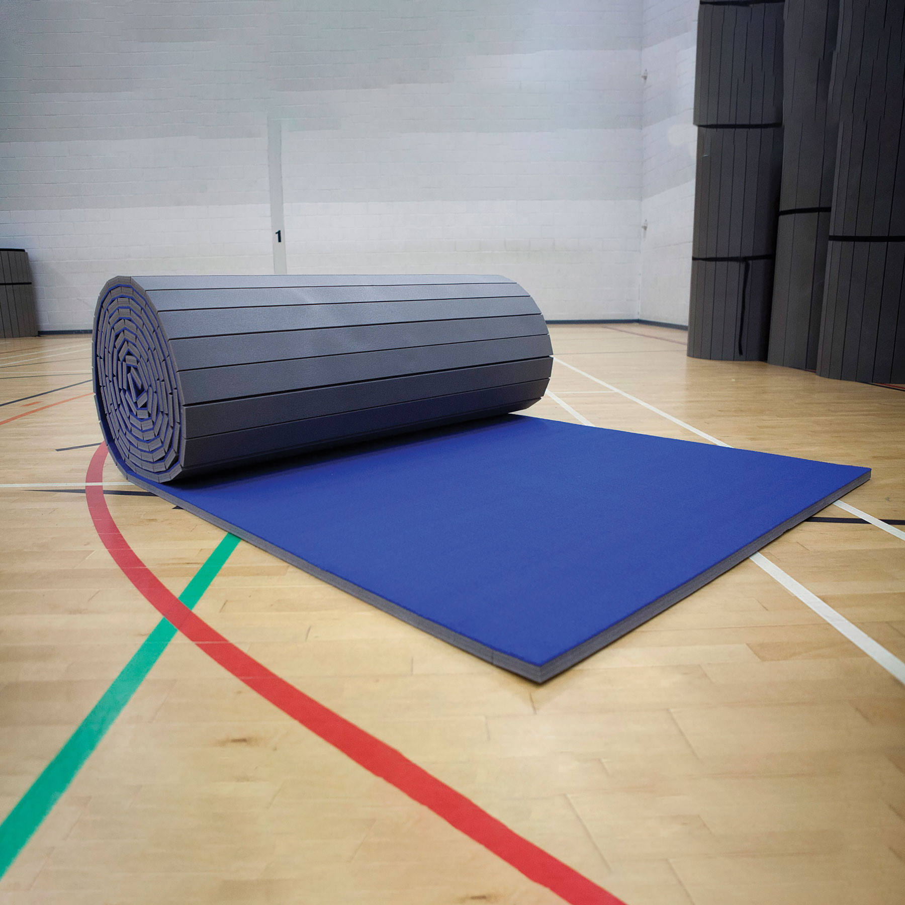 Yoga mat 2025 for carpeted floor