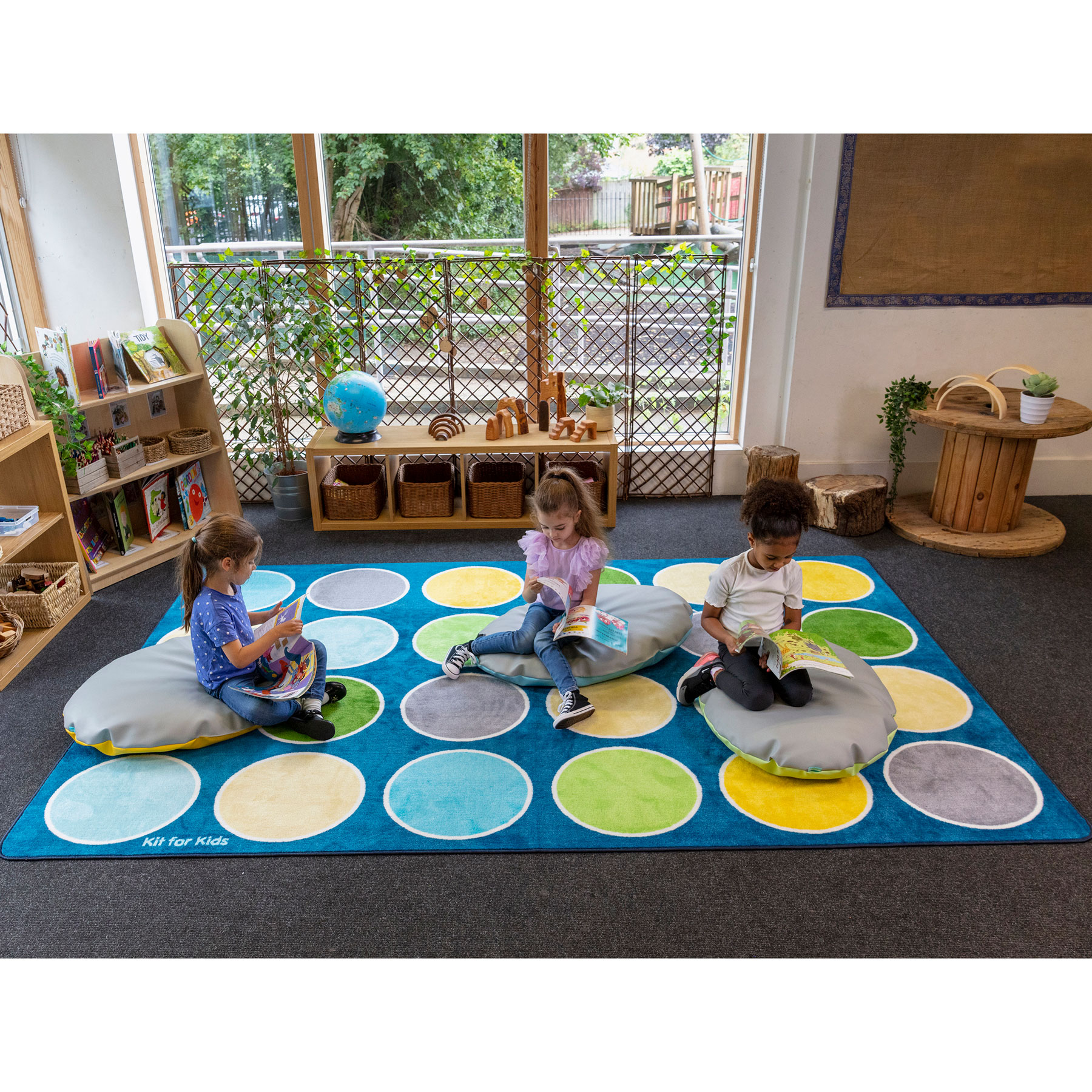 Lake Circles Rectangular Placement Carpet | theClassroom.co