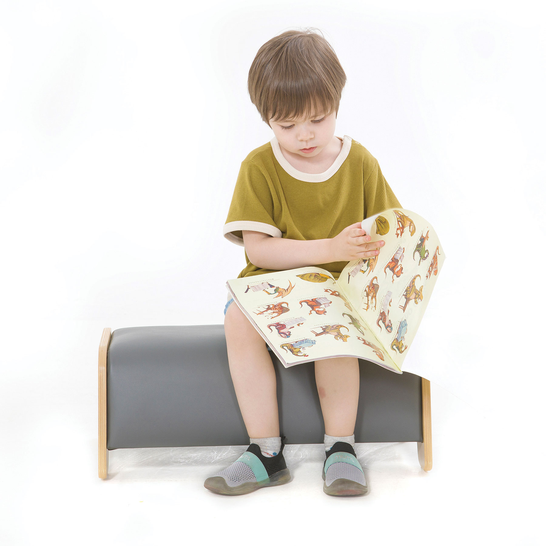 Children's Coloured Benches | theClassroom.co