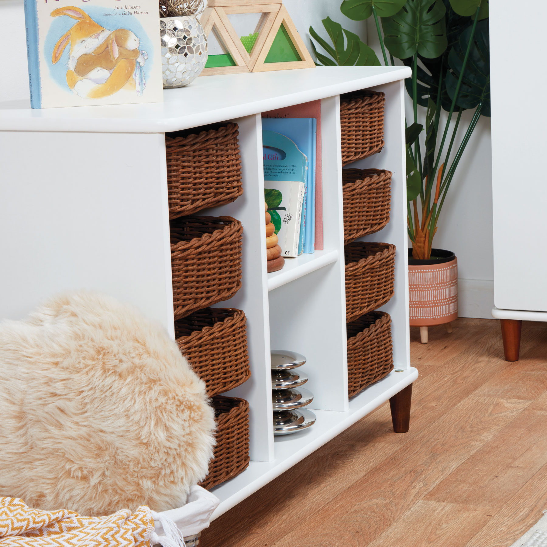 Bambino Shallow Basket Tray Storage with 8 Baskets theClassroom