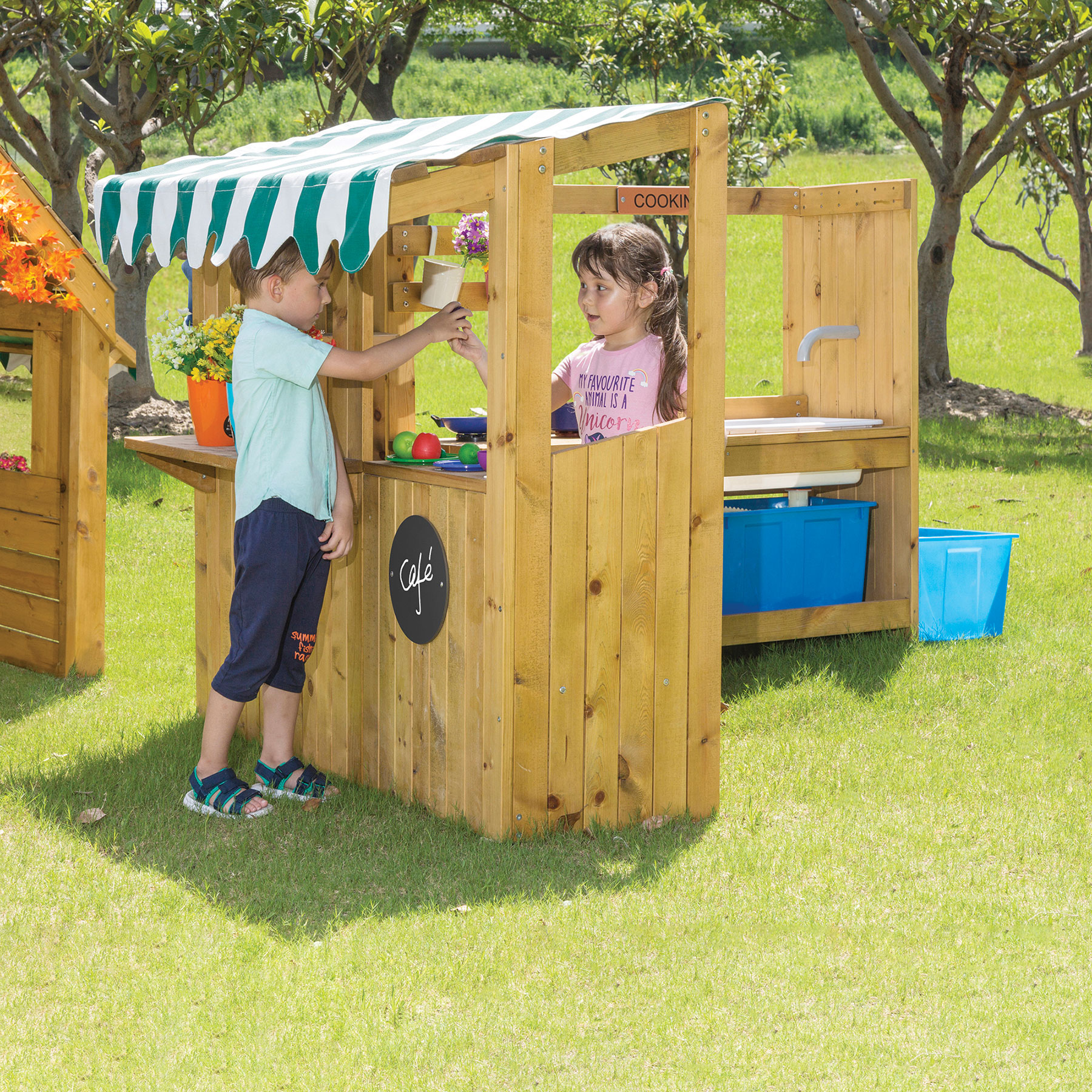 Children's Outdoor Kitchen + Pump theClassroom.co — free download