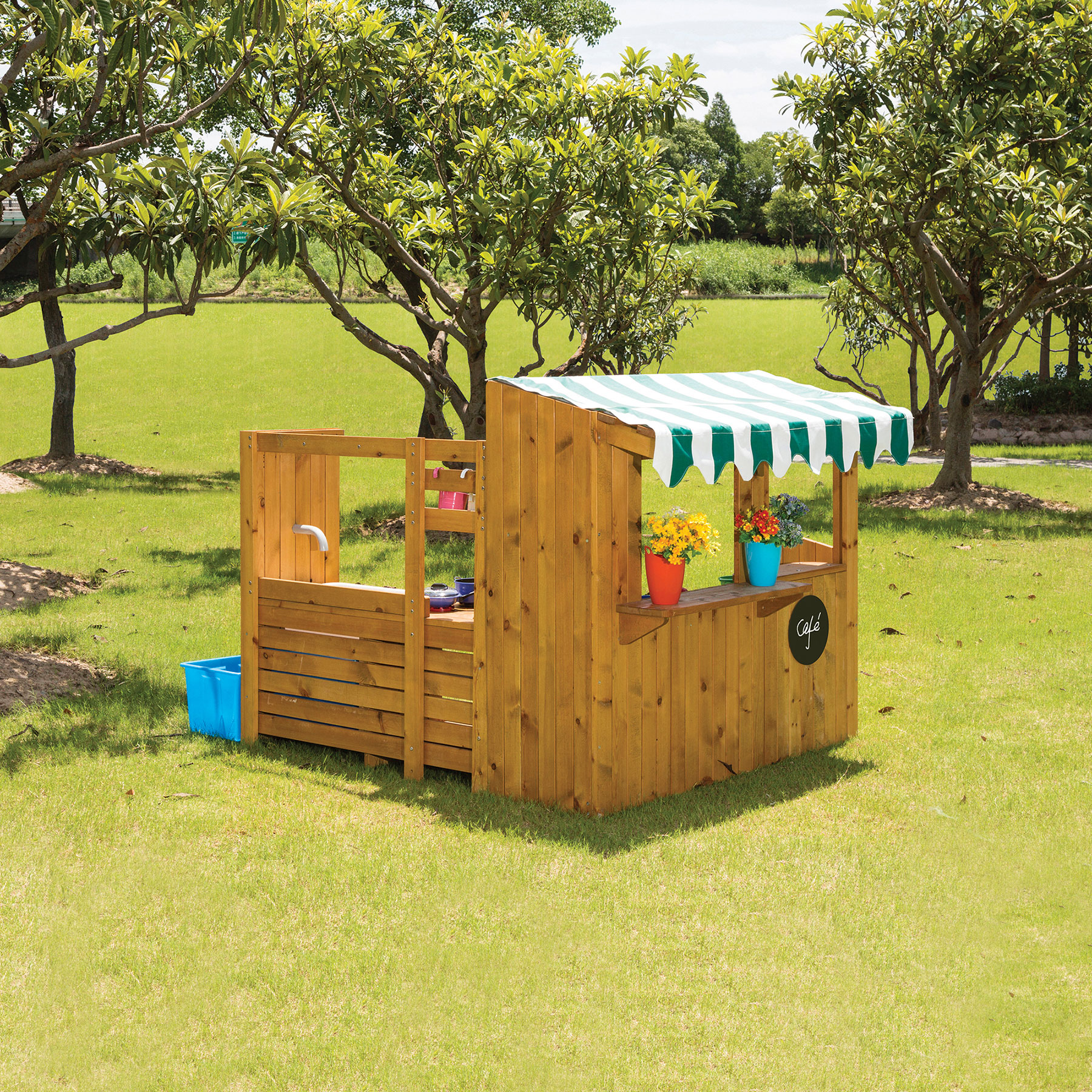 Children's Outdoor Kitchen + Pump theClassroom.co — free download