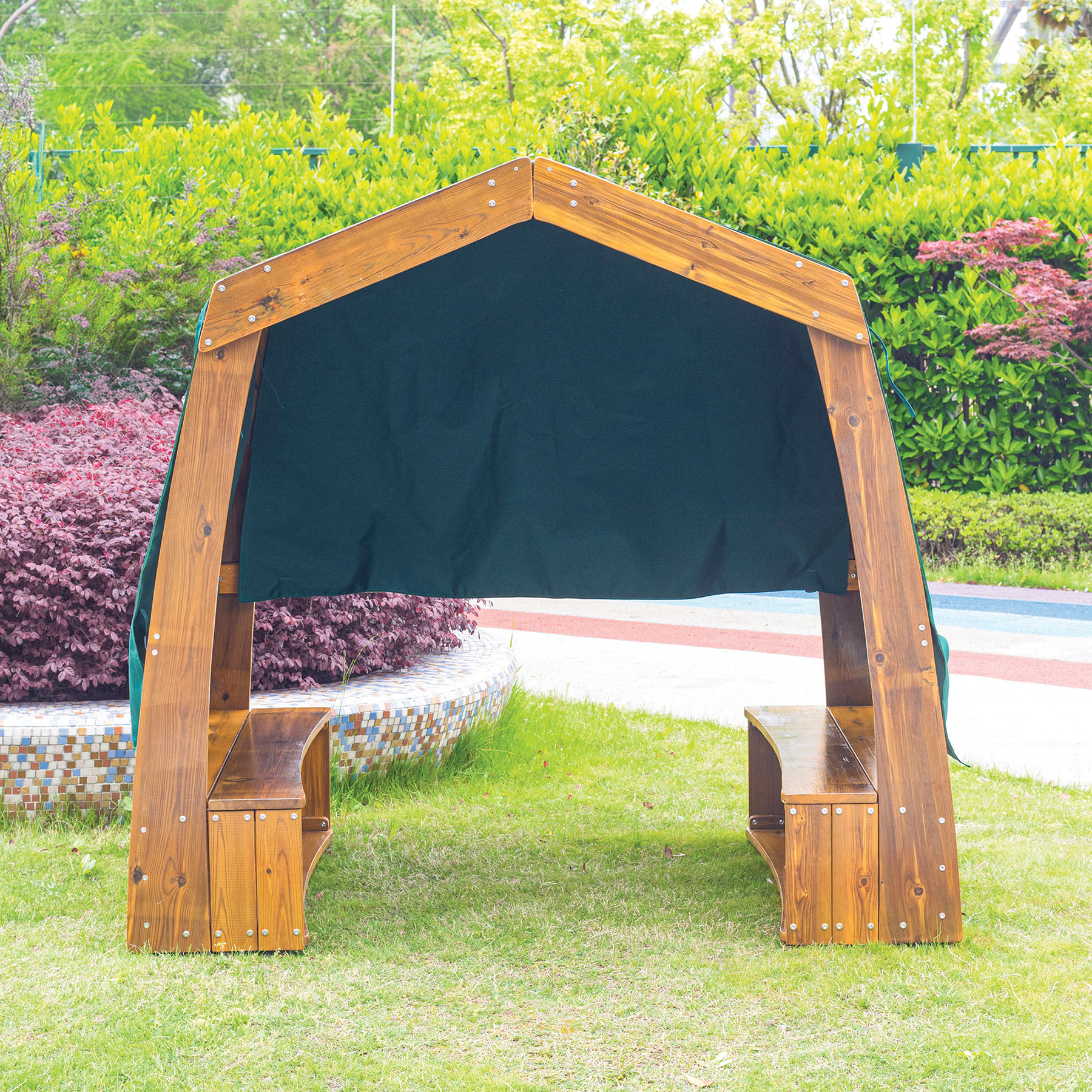 Children's Outdoor Reading Den | theClassroom.co