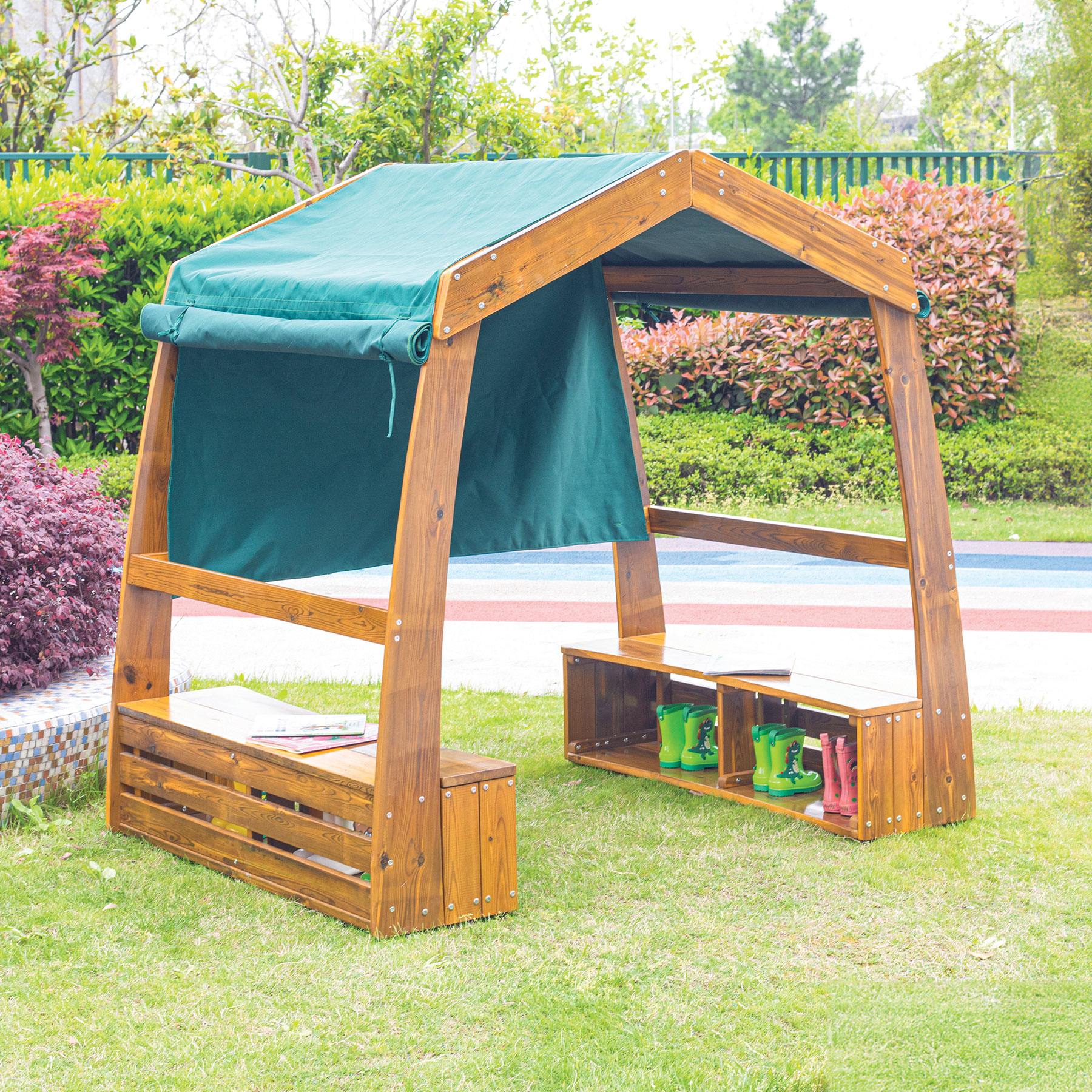 Children's Outdoor Reading Den | theClassroom.co