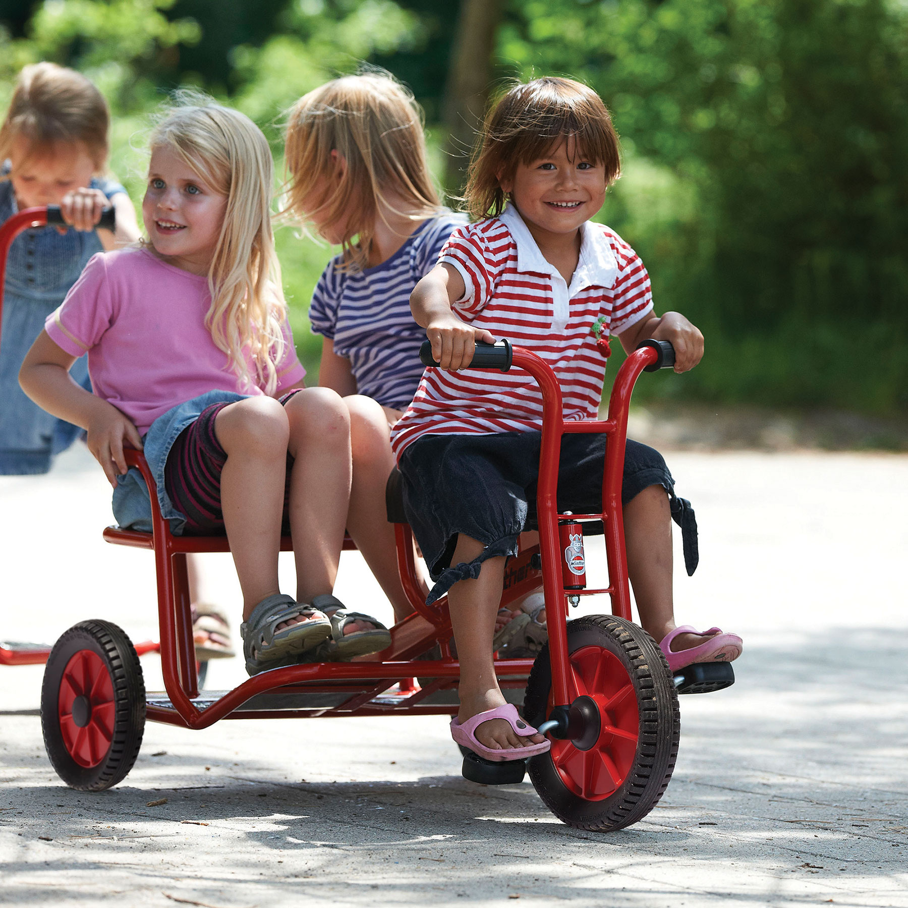 Winther Children's Tricycle Twin Taxi | theClassroom.co