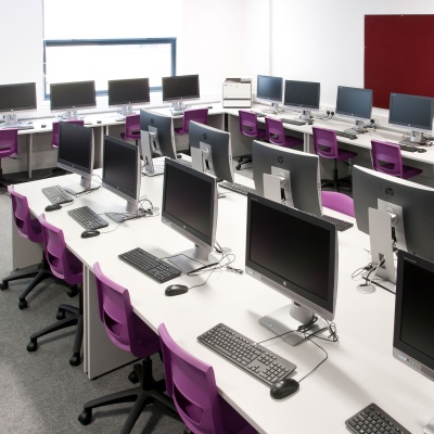 Postura+ Task Chair | theClassroom.co