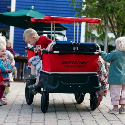 Winther Turtle Kiddy Bus - 4 Person Basic