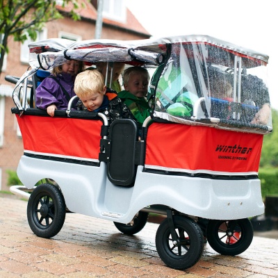 Winther Turtle Kiddy Bus - 6 Person Standard